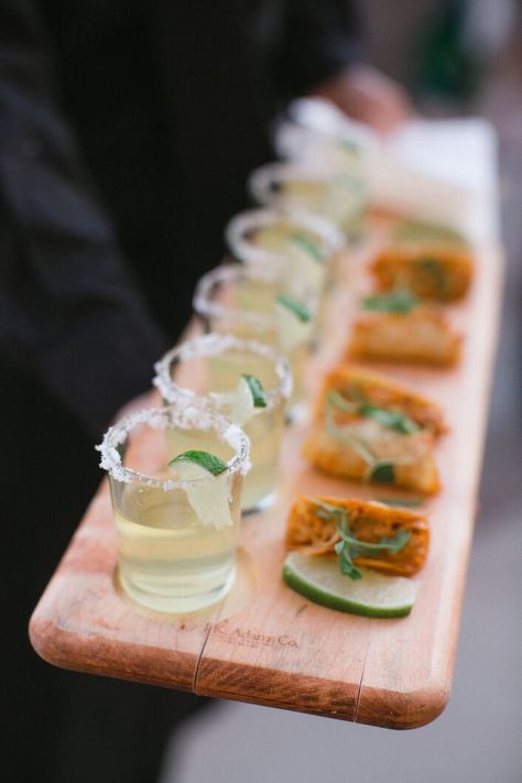 Mini Margaritas, Taco Bar Wedding, Benefit Ideas, Wanderlust Wedding, Wedding Finger Foods, Ivy Wedding, Mexico Weddings, 37th Birthday, Mexican Appetizers