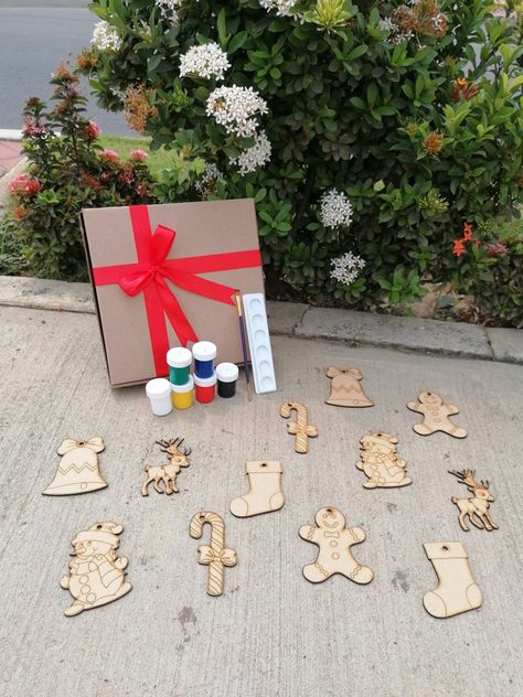 Mdf Ideas, Christmas Diy Kit, Wood Laser Ideas, Sustainable Christmas, Homemade Christmas Decorations, Christmas Activities For Kids, Activity Kits, Stationery Craft, New Crafts