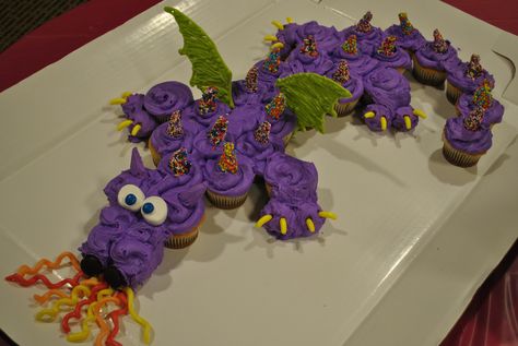 Dragon Themed Cupcakes, Spyro Birthday Party, Dragon Pull Apart Cupcake Cake, Dragon Cupcakes For Kids, Simple Dragon Cake, Easy Dragon Cake, Dragon Cupcake Cake, Spyro Cake, Dragon Cakes For Kids