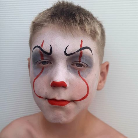 Halloween Makeup Boys Easy, Face Paint Ideas Easy, Diy Halloween Face Paint, Easy Halloween Face Paint, Face Paint For Men, Exposed Nerve, Paint Ideas Easy, Boy Halloween Makeup, Halloween Face Painting Ideas