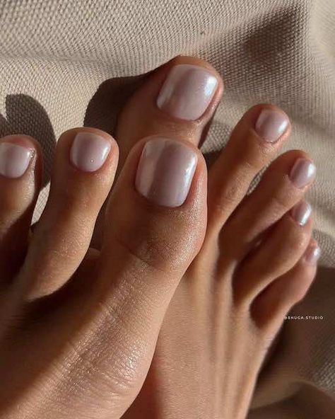 30+ Summer Pedicure Ideas - Life with Mar Pretty Pedicures, Gel Pedicure, Pedicure Colors, Gel Toe Nails, Toe Nail Color, Pedicure Ideas, Summer Toe Nails, Pedicure Designs, Bridal Nails