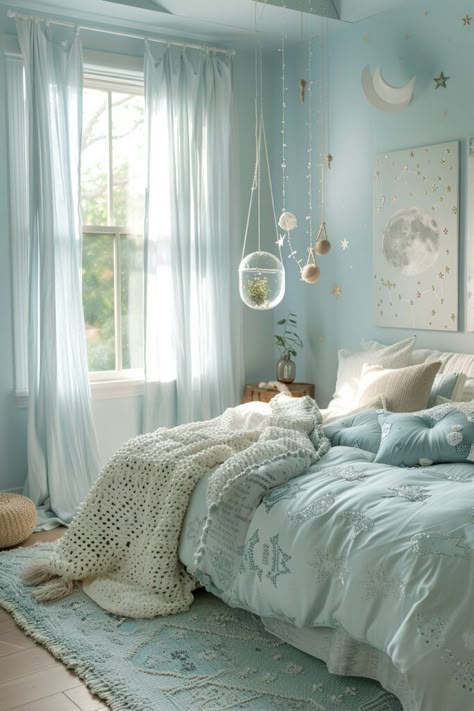 Blue Teen Bedrooms, Light Blue Boho Bedroom, Blue Boho Bedroom, Light Blue Rooms, Costal Bedroom, Light Blue Bedroom, Boho Bedrooms, Blue Room Decor, Hippie Room