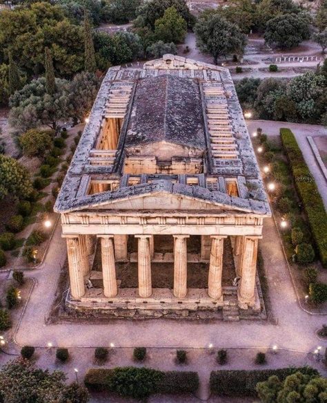 Temple Of Hephaestus, Greece Architecture, Ancient Greek City, Greek Temple, Ancient Greek Architecture, Ancient Temples, Classical Architecture, Athens Greece, Facade House