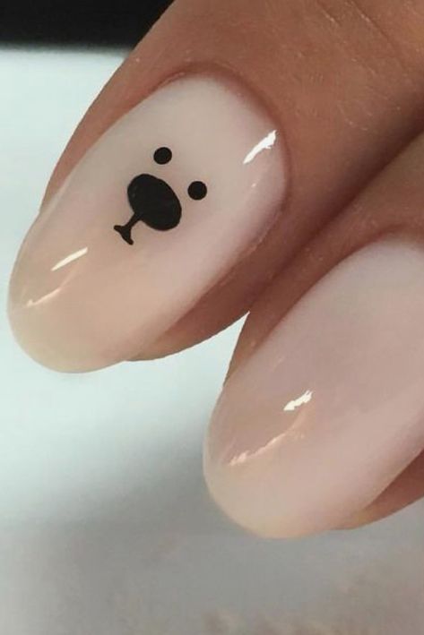 Simple Animal Nail Art, Nails With Bears On Them, Bear Nails Designs, Cute Bear Nails, Bear Nails, Nail Art Designs For Beginners, Easy Nail Art Designs, Kutek Disney, Unghie Nail Art