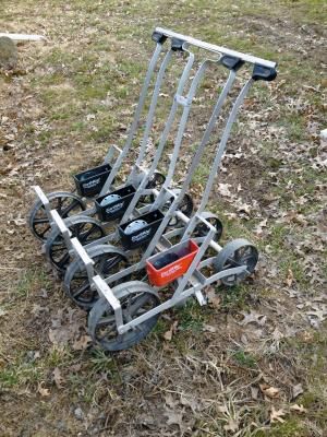 FARM SHOW - 4-Row Earthway Planter Steve Adams, How To Grow Vegetables, Seed Planter, Farm Show, Tractor Idea, Pinterest Garden, Planting Sunflowers, Farm Tools, Market Garden