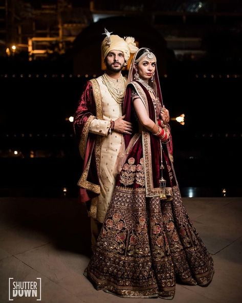 Indian Groom Dress, Bride Groom Poses, Indian Wedding Poses, Wedding Dresses Men Indian, Groom Photoshoot, Indian Wedding Bride, Indian Wedding Photography Couples, Bridal Photography Poses, Couple Wedding Dress