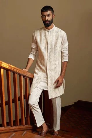 White Kurta Men, White Indian Outfit, Sherwani For Boys, Kurta Designs Men's, Indian Wedding Clothes For Men, Wedding Kurta For Men, Embroidered Sherwani, Mens Wedding Attire, Reception Outfit