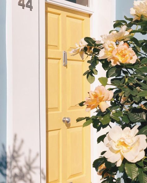 We wrapped our fourth @galmeetsglam shoot for our July Collection yesterday and now we’re spending the weekend enjoying one of our favorite… Romeo I Julia, Yellow Aesthetic Pastel, Yellow Door, Yellow Doors, Have Inspiration, Garden Cafe, Hd Desktop, Spring Aesthetic, Yellow Aesthetic