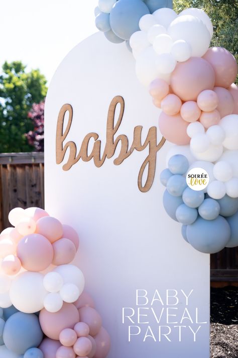 Home Gender Reveal Decor, Gender Reveal Party Backdrop, Modern Gender Reveal Ideas, Balloon Arch Gender Reveal, Balloon Decor Gender Reveal, Minimal Gender Reveal Decor, Balloon Board Gender Reveal, Gender Reveal Wall Decorations, Gender Reveal Arch