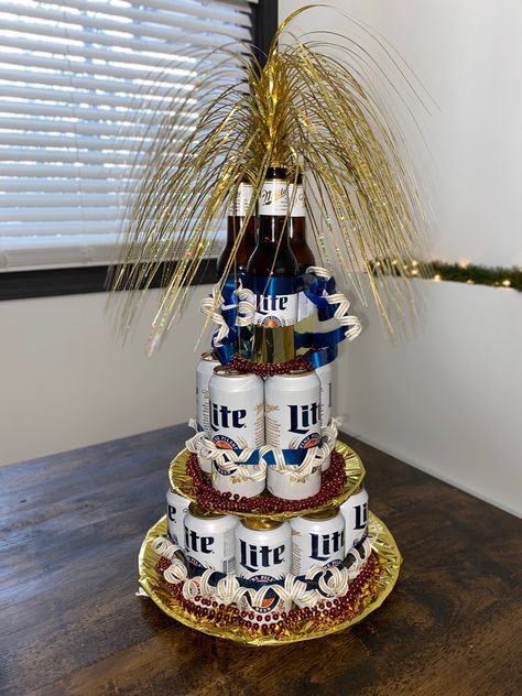 Retirement Beer Cake, Miller Light Cake, Miller Lite Cake Ideas, Beer Bday Cake, Miller Lite Birthday Party, Miller Lite Birthday Cake, Miller Lite Beer Cake, Miller Lite Cake, Miller Lite Party