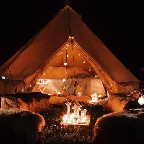 Zelt Camping, Tenda Camping, Camping Aesthetic, Backyard Camping, Bell Tent, Kids Discover, Camping Lights, Camping Experience, 가을 패션