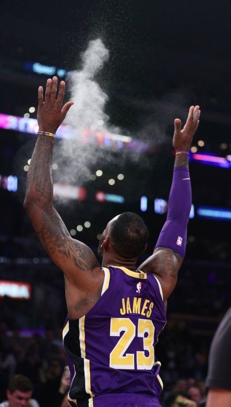 Lebron James Kyrie Irving, James Wallpaper, Lakers Wallpaper, Lebron James Wallpapers, Nba Lebron James, Curry Nba, King Lebron James, Best Nba Players, Lebron James Lakers