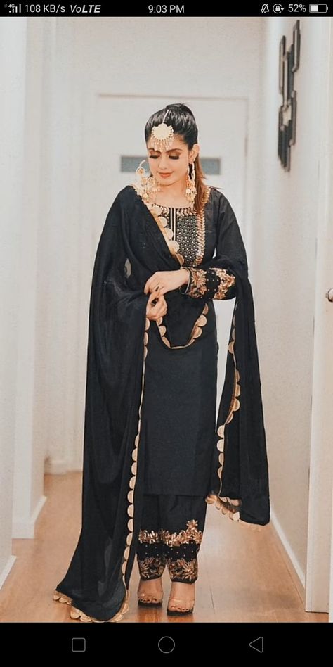 Black Punjabi Suit Party Wear, Gurkirat Randhawa Suits, Black Punjabi Suit, Gurkirat Randhawa, Punjabi Dress Design, Punjabi Suits Party Wear, Patiala Suit Designs, Punjabi Suits Designer Boutique, Embroidery Fashion Detail