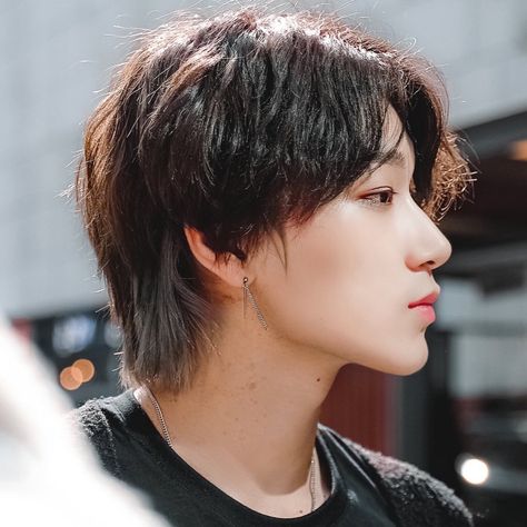 Model Face Side Profile, Art Reference Photos Faces Side Profile, Male Hair Reference Side View, Side Profile Hair Male, Side Portrait Drawing Reference, Ateez Reference Photos, Side View Reference Photo, Profile View Face, Face View Reference