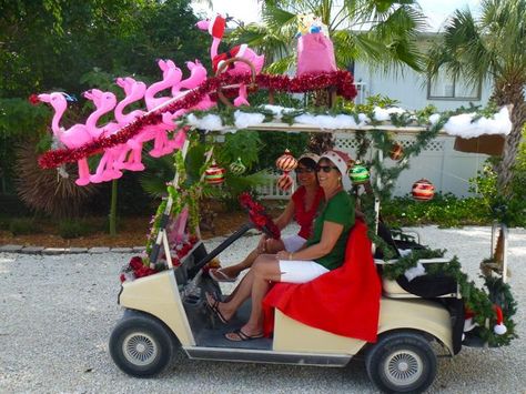 Rare Flamingo-Reindeer I like the ornaments hanging from the roof Golf Cart Parade, Golf Cart Decorations, Christmas Parade Floats, Trunk Or Treat Ideas, Custom Golf Carts, Holiday Parades, Boat Parade, Christmas Golf, Christmas Float Ideas