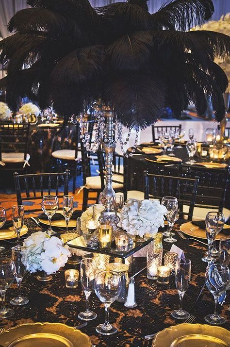 Harlem Nights Wedding Night Hotel, 1920s Photoshoot, Harlem Nights Theme Party, Kado Wedding, Motown Party, Gatsby Decor, Wedding Bouquets Ideas, Harlem Nights Party, Harlem Nights Theme