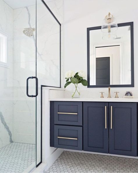 26 Navy Blue Bathroom Vanity Ideas to Give Your Restroom a Royal Makeover Navy Blue Bathrooms, Navy Bathroom, Blue Bathroom Vanity, Bathroom Vanity Designs, Blue Vanity, Vanity Design, Floating Vanity, Upstairs Bathrooms, Blue Bathroom