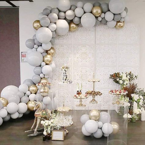 Grey Balloon Garland, Pride Diy, Diy Tableware, Candles Fragrance, Garland Backdrops, Gold Confetti Balloons, Silver Balloon, Metallic Balloons, Garland Arch