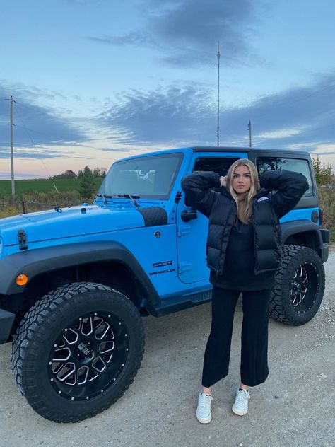 Black Jeep With Blue Accents, Blue Jeep Aesthetic, Tiffany Blue Jeep, Light Blue Jeep, Two Door Jeep, Black Rims Jeep, Aesthetic Jeep, Jeep Inspiration, Jeep Aesthetic