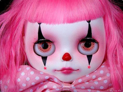 Pink Clown, Clowncore Aesthetic, Satanic Tattoos, Dog Dye, Soft Makeup Looks, Cute Clown, Vintage Clown, Swag Makeup, Circus Baby