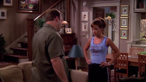 Carrie Heffernan Outfits, Carrie Heffernan, The King Of Queens, Just Be, King Of Queens, Queen Outfit, The King, Beautiful Outfits, Carry On