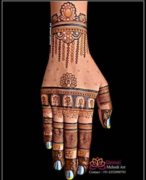 Sider Mehndi, Diwali Mehndi, Designer Mehndi, Short Mehndi Design, Mehedi Design, Mahendi Designs, Mehndi Designs Bridal Hands, Mehndi Design Pictures, Simple Mehndi Designs Fingers