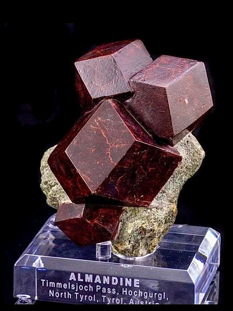 Almandine Garnet, Rock Minerals, Fine Minerals, Rocks Crystals, Gemstones Crystals, Gems Crystals, Minerals And Gemstones, Rocks And Gems, Gems And Minerals