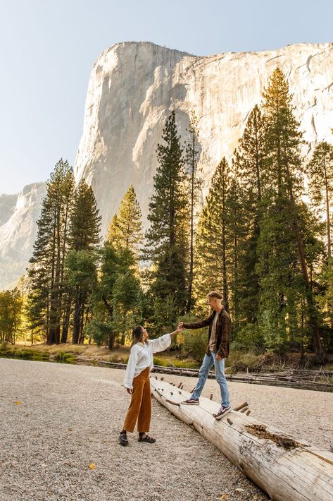 Yosemite Photo Ideas, Yosemite Family Photos, Yosemite Instagram Pictures, Yosemite Couple Photos, Yosemite Photoshoot, Yosemite Photos, Yosemite Photography, Yosemite Trip, Merced River