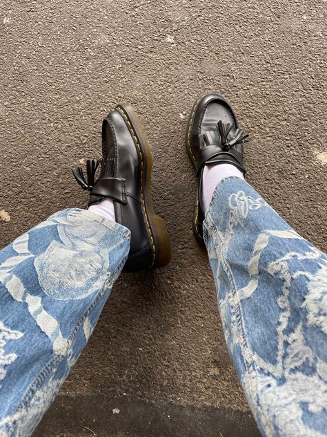 Printed denim, London street style, loafer styling Adrian Loafers Women, Dr Martens Adrian Loafers, Loafers Women Outfit, Adrian Loafers, Casual Outfits Fall, Autumn Winter Outfits, Dr Martens Adrian, Women's Coat Pattern, Style Loafers