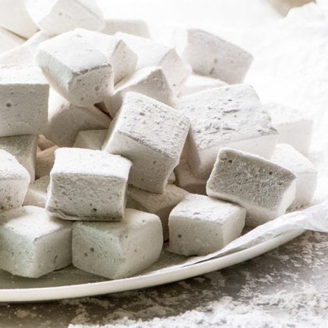 Bourbon Marshmallow Recipe, Bourbon Marshmallows, How To Make Bourbon, Maple Marshmallows, The View From Great Island, Vanilla Rum, Liqueurs Recipes, Recipes With Marshmallows, Unflavored Gelatin