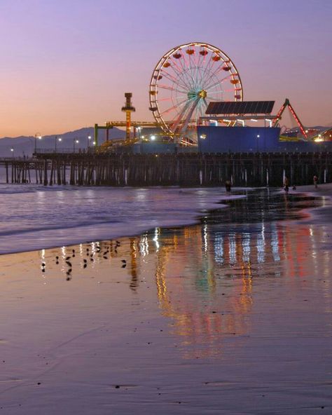 Boardwalk Carnival, Pier Santa Monica, Not Ready To Say Goodbye, Holiday Hotel, Beach Pier, Vacation Tips, Santa Monica Pier, Scenic Design, Hotel Resort