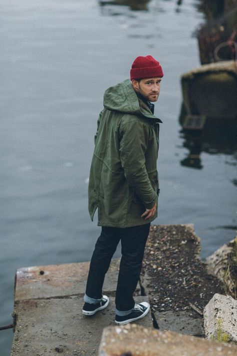 #men Parka Men, Olive Parka Outfit, Parka Men Outfit, Outdoorsy Men Style, Parka Outfit Men, Green Parka Outfit Men, Military Style Green Parka For Cold Weather, Outdoorsy Style Men, Fishtail Parka Mens Outfit