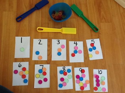 Preschool Numbers, Bingo Chips, Literacy Centers Kindergarten, Station Activities, Montessori Preschool, Kindergarten Centers, Numbers Preschool, Center Activities, Loose Parts