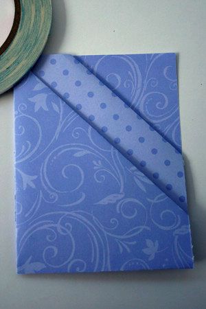 Diagonal Double Pocket Card Tutorial - Splitcoaststampers Paper Pockets Diy Simple, Paper Techniques, Blue Cards, Picture Storage, Emergency Binder, Maker Ideas, Girl Crafts, Pet Pet, Pocket Card