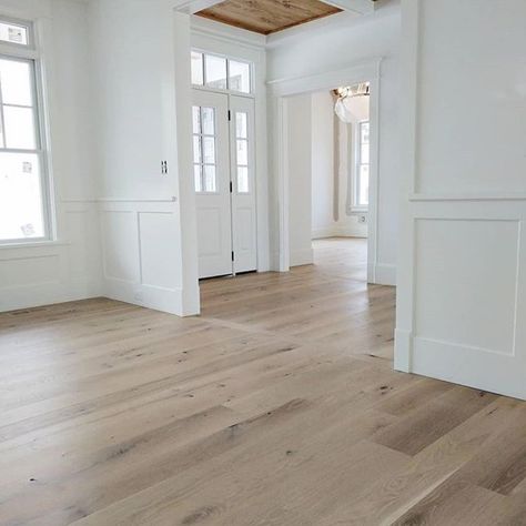 Light Timber Flooring, Light Flooring, Light Floors, Timber Floors, Wait What, Wooden Floors, Timber Flooring, Wood Work, Wooden Flooring