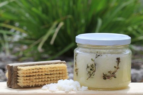 How to Make Gardener's Hand Scrub | The Seed Collection Hand Scrubs With Essential Oils, Gardeners Hand Scrub Diy, Diy Hand Scrub With Coconut Oil, Hand Scrub Recipe, Gardeners Hand Scrub, Hand Cream Homemade, Everyuth Naturals Scrub, Handmade Scrub, Hand Creams