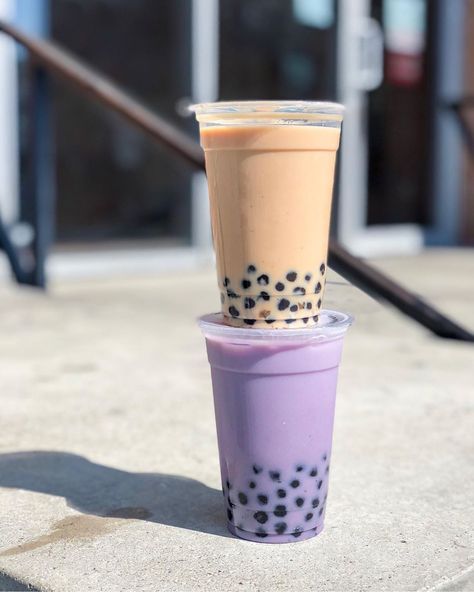 making taro milk tea boba tea at home How To Make Boba, Taro Milk Tea, Boba Milk Tea, Boba Milk, Bubble Tea, Milk Tea, Milk, Tea, Purple