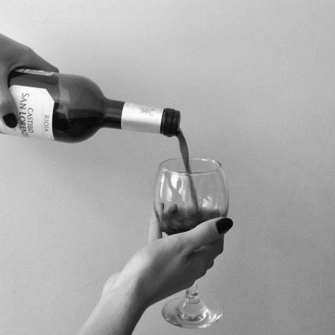 Pouring Wine, Wine Photography, Alcohol Aesthetic, A Glass Of Wine, Brain Food, Glass Of Wine, The Secret History, Black And White Aesthetic, Good Wife