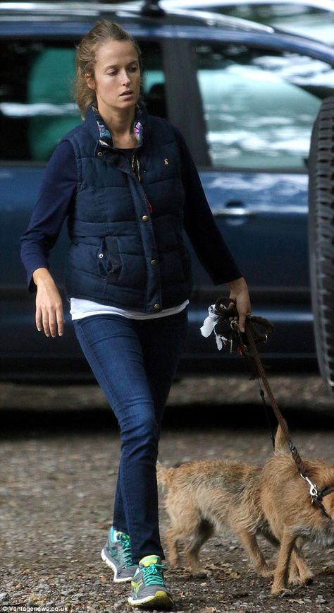 Kim stepped out in trainers and a gilet to exercise her border terriers Maggie Mae and Rus... Kim Murray, Maggie Mae, Sports Movie, Andy Murray, Sleeveless Jacket, Baby Bumps, Dog Walking, Long Sleeve Tops, Navy