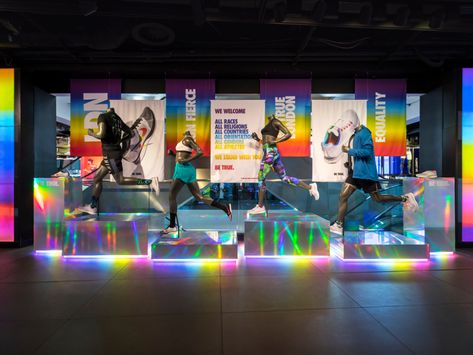 Sport Display, Backdrop Event, Nike Retail, Small Booth, Fashion Display, Pride Event, Window Display Retail, Event Booth, Mirror Display