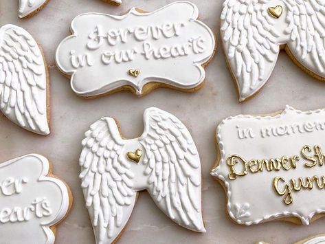 Desserts For A Memorial Service, In Loving Memory Cookies Decorated, Cookies For Memorial Service, Celebration Of Life Cookies Decorated, Memorial Cookies Decorated, Sympathy Cookies Decorated, Celebration Of Life Cookies, Memorial Birthday Cake, Sympathy Cookies