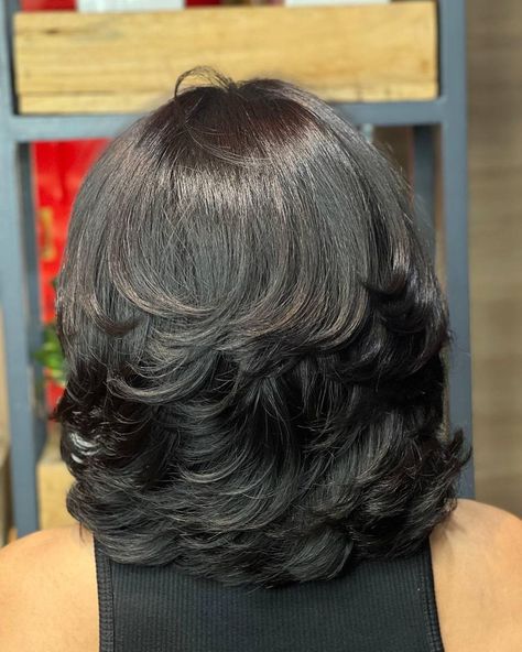 Small Haircut Women, Lots Of Layers Short Hair, Haircuts For Short Hair With Layers, Uniform Layered Haircut, Short Layers Short Hair, Small Hair Cut, Shoulder Length Black Hair, Silk Press Hair, Short Layer Cut