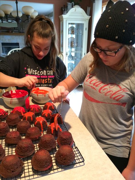 The Floor Is Lava Birthday Cake, Volcano Snacks For Kids, Volcano Decoration Party Ideas, Volcano Brownies, Floor Is Lava Cake, Food Volcano, Floor Is Lava Birthday Party, Volcano Birthday Party, Volcano Cookies