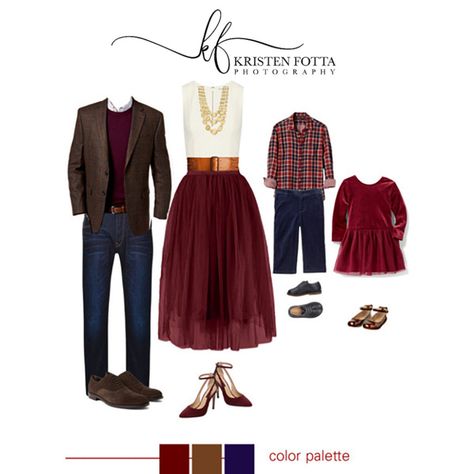 Christmas Family Outfit Ideas - inspiration for your family holiday pictures. Christmas Outfit Ideas For Family, Family Christmas Pictures Outfits, Holiday Photos Outfits, Christmas Photos Outfits, Family Photo Outfits Winter, Family Holiday Pictures, Christmas Pictures Outfits, Family Christmas Outfits, Christmas Family Photoshoot