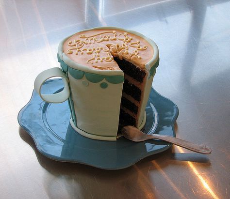 ❥ http://pinterest.com/martablasco/  Cup of cappuccino cake #cute #kawaii #food #cake #coffee Cappuccino Cake, Tea Cup Cake, Shaped Cake, 40th Birthday Cakes, Beautiful Birthday Cakes, A Piece Of Cake, Cake Pictures, Cool Birthday Cakes, Cupcake Cake