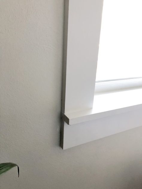 Modern Window Sill, Modern Window Casing, Modern Door Trim, Tiled Window Sill, Window Trim Ideas Interior, Modern Window Trim, Window Sill Trim, Craftsman Window, Tile Window