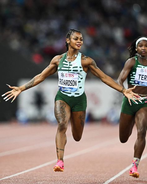 With excitement building for the 2024 #SummerOlympics, there’s one athlete we know we can count on to cross the finish line in style. Though iconic, Sha’Carri Richardson’s (@itsshacarri) signature nails and braids aren’t the main reason she turns heads on the track: Her unmatched form, strength, and record-breaking speed have positioned her as the fastest woman in the world entering the Paris Games. And there’s nothing more satisfying than the look of utter joy and unapologetic triumph on her... Signature Nails, Sha Carri Richardson, She Walks In Beauty, Line Photo, River Plate, She Knows, Nothing More, Summer Olympics, Finish Line