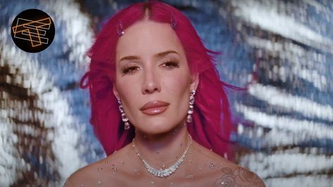 Halsey's "Lucky": A Masterpiece of Vulnerability and Authenticity Lucky Halsey, Halsey Lucky, Im So Lucky, Emotional Rollercoaster, Halsey, Find Beauty, Thoughts And Feelings, Music Tv, Her Music