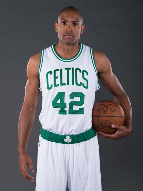 Al Horford, Hulk Hogan Meme, Male Artist, Mens Basketball, Basketball Players, Celebrities Male, Celebrities