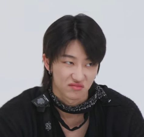 Minghao Funny Pics, The8 Meme Funny, Minghao Memes Funny, Seventeen Mood Pics, Minghao Memeable Face, The8 Funny, Minghao Funny, Seventeen Meme, Confused Face